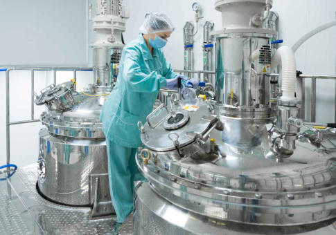 Containment Barrier For Pharmaceutical Machines