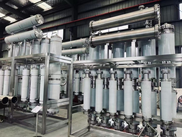 Multi Effect Distilled Water Machine
