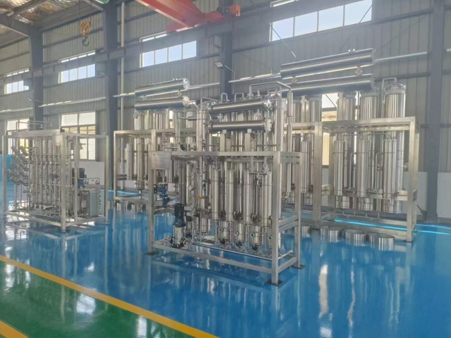 Multi Effect Distilled Water Machine