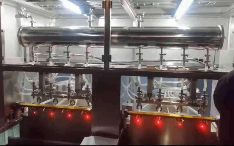 IV Soft Bag Filling Machine (1)